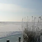 Апартаменты Spacious In Near *
