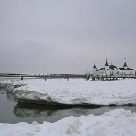 Spacious In Near Wilhelmshof