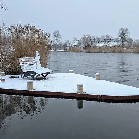 Spacious In Near 아파트 Wilhelmshof