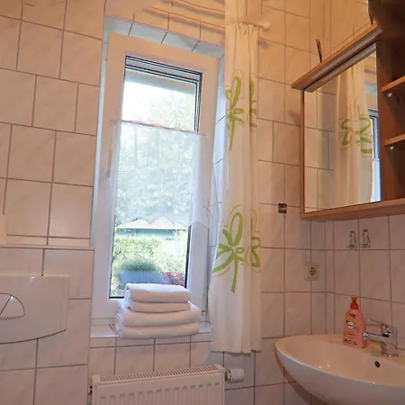 Spacious In Near Apartment Wilhelmshof