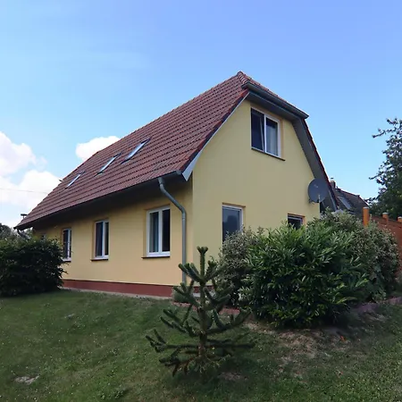 Spacious In Near 아파트 Wilhelmshof