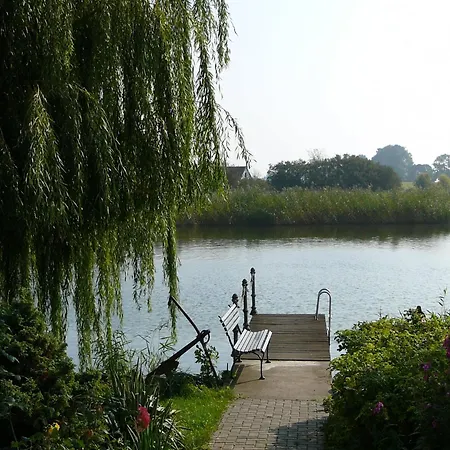 Spacious In Near * Wilhelmshof